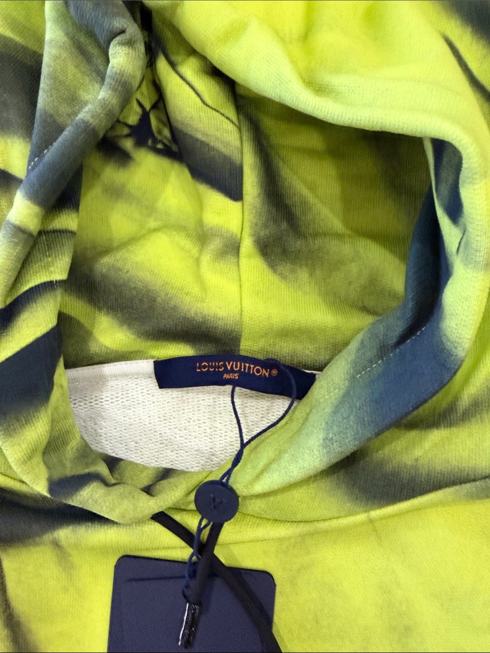 AUTHENTIC Louis Vuitton Men Lime Green LV Dune Graphic Hooded Sweatshirt UNWORN - Picture 4 of 9